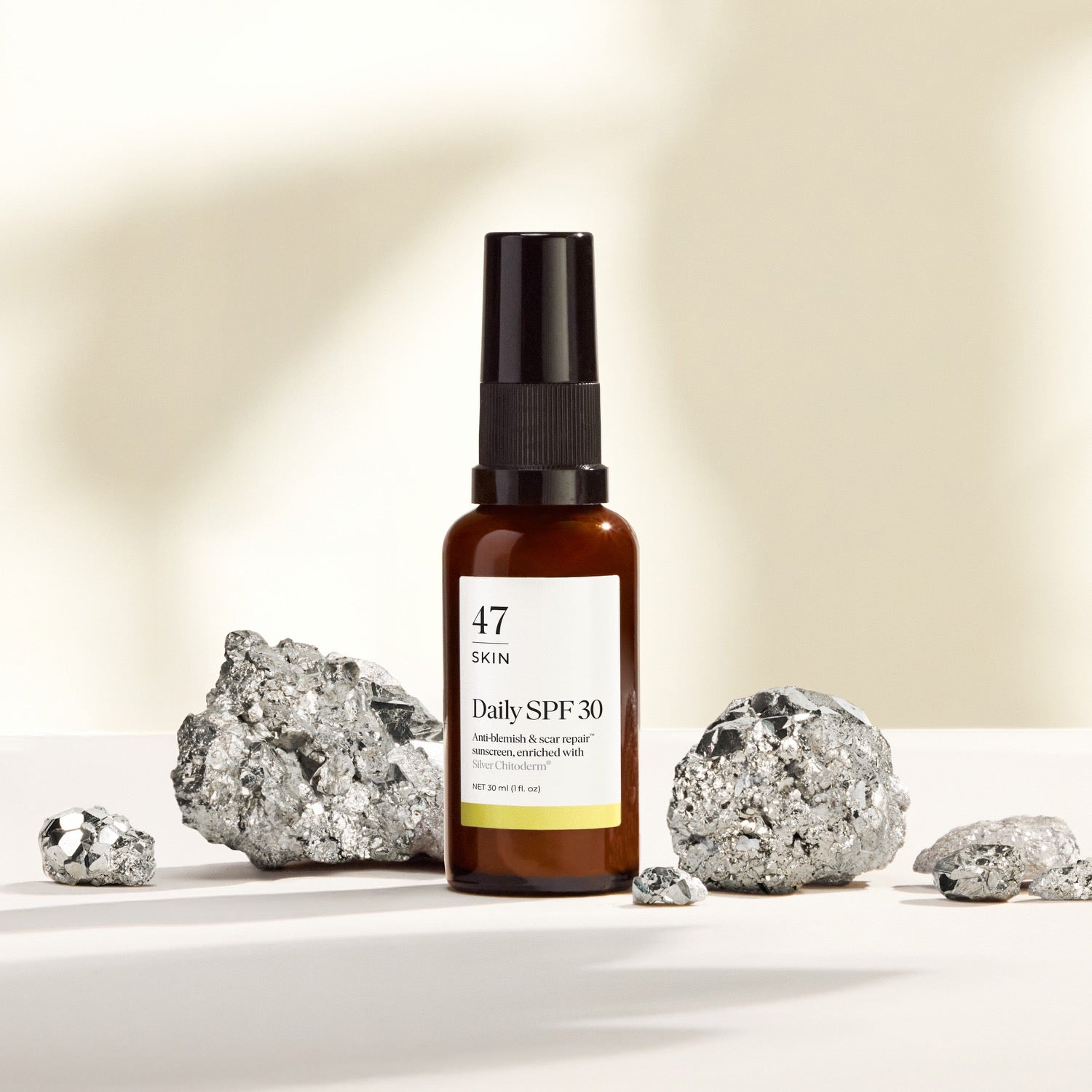 Daily SPF 30, enriched with Silver Chitoderm®